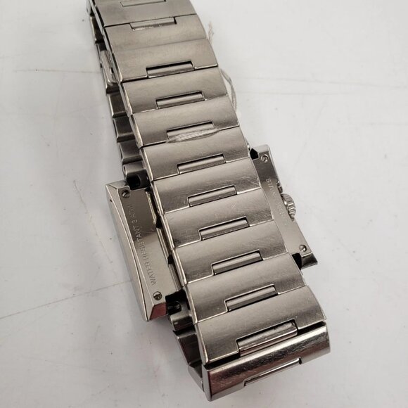 (70632-1) Gucci Chrome Watch - Picture 8 of 14